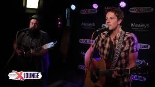 Everette Performs 'Slow Roll'