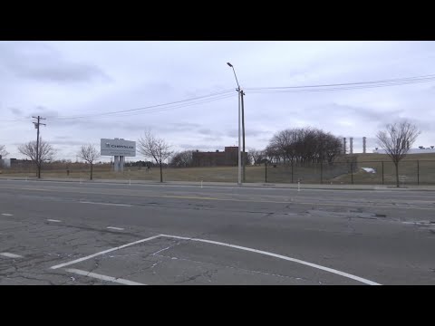 Fiat Chrysler is announcing a $4.5 billion investment plan the carmaker says will increase its workforce in Detroit and the surrounding suburbs by about 6,500 jobs (Feb. 26)