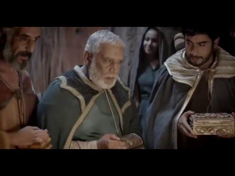 Three wise men present Jesus with gifts!