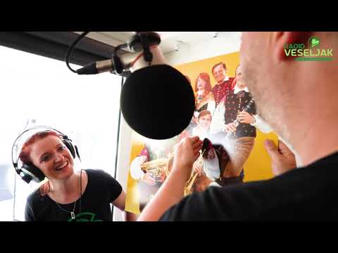 25 let radia Veseljak - Manca Špik