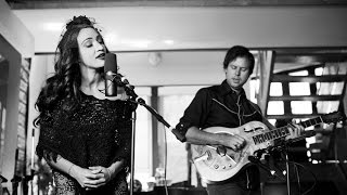 Lindi Ortega - &quot;When You Ain&#39;t Home&quot; | House Of Strombo