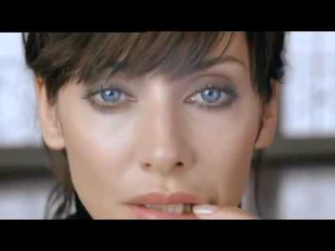 Videoclip de Want (Blunt Laser Remix) — Natalie Imbruglia