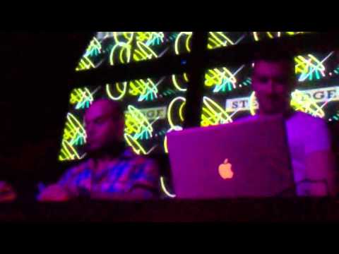 mikulás party Up!   Steve Judge B2B Miamisoul