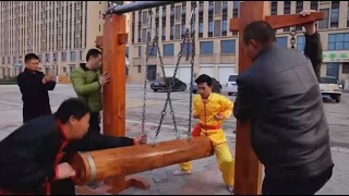 Iron Crotch: Chinese Kung Fu master demonstrates 'ball-breaking stamina'