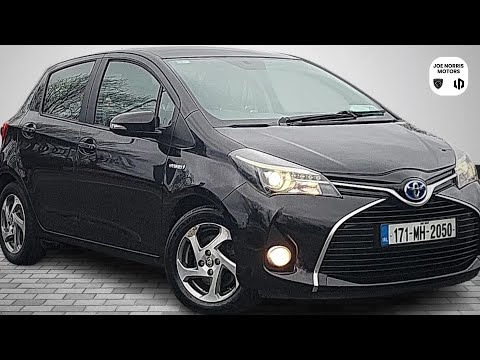 Toyota Yaris HYBRID LUXURY AUTOMATIC - Image 2