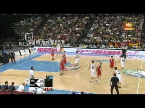 U20 : Josep Franch dunks in the 1/4, 1/2 and the final (22-24/07/2011)