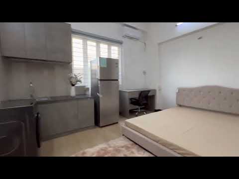 Studio apartmemt for rent with window on Hoang Van Thu Street