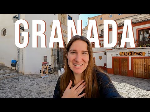 Walking Around Granada, Spain (Why I Stayed for Two Weeks)