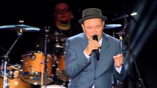 Rubén Blades con Roberto Delgado &amp; Orquesta en vivo - Amor y Control.