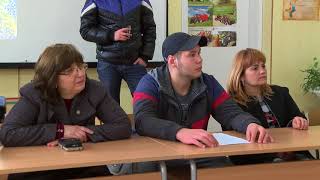 Риалити звездата Яни Андреев се срещна с ученици от ПГССТ