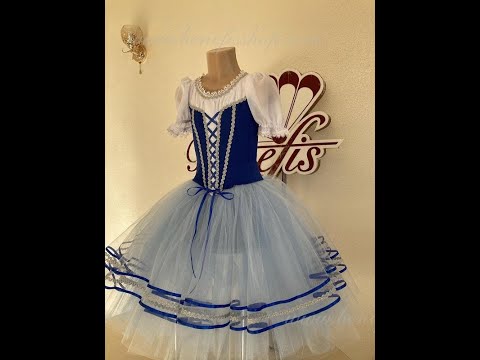 Peasant costume P0545 - video 2