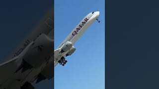 Steepest Airplane takeoff ever! 😲😲 Passengers were shocked. Watch till the end and Subscribe
