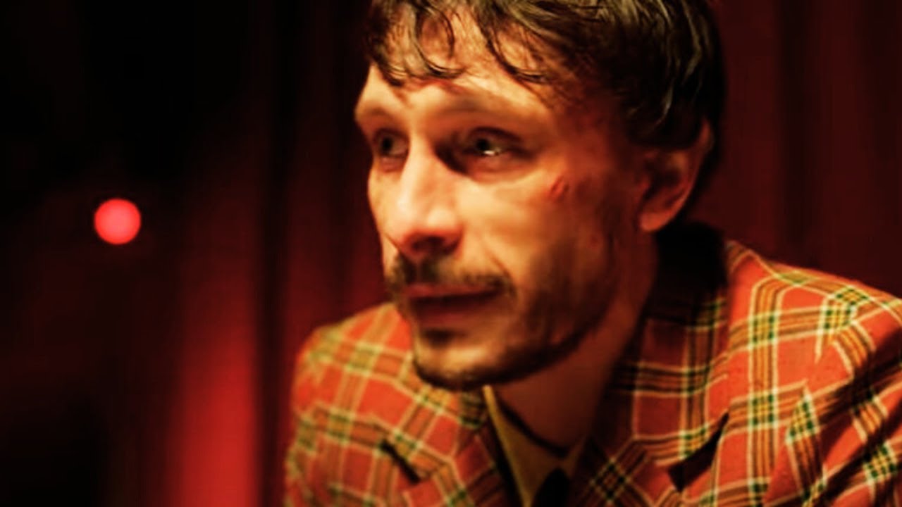 Por que BEBÊ RENA é tão difícil de assistir?