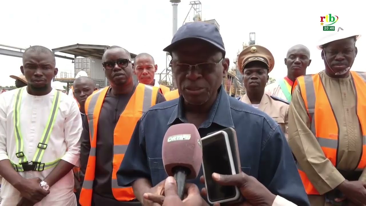 Actualités AES/ Mali : le ministre  du Commerce en visite de chantier d'une la nouvelle cimenterie