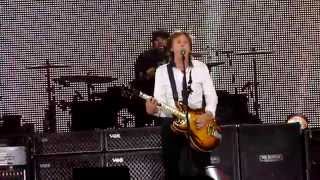 Paul McCartney - Paperback Writer (Rio de Janeiro 2014)