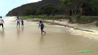 preview picture of video 'The sea flooded out the beach, Telok Bahang, Penang, Malaysia, June 12 2014'