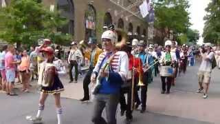 Mucca Pazza Main Street March Parade at Musikfest 8.2.14
