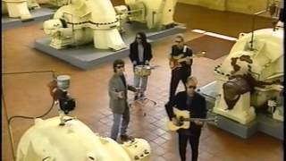 Moxy Fruvous - Efficiency