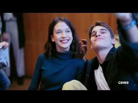 Trajna uspomena za kraj školske godine - CEWE FOTOKNJIGA