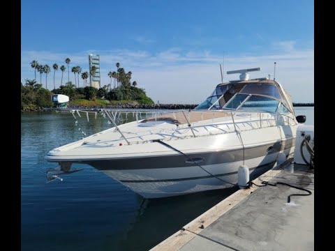 Cruisers Yachts 340 Express video