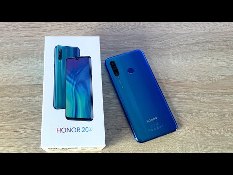 Honor 20e Unboxing and First Impressions