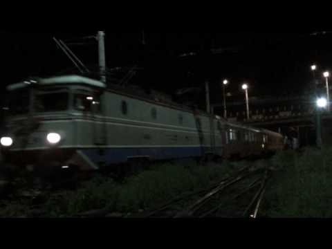 Tren IR1837 Iasi - Timisoara Nord intra in statia Suceava cu EA394 - 27.08.2016