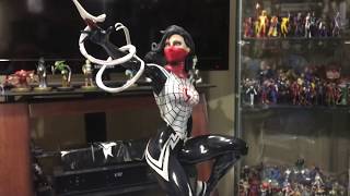 Silk Exclusive Mark Brooks Spiderverse Series Statue by Sideshow Collectibles