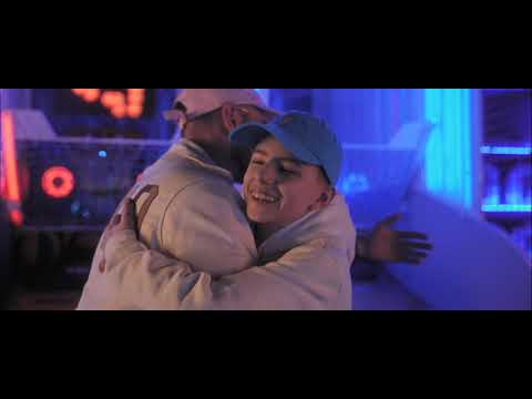 Biały feat. Wojtuś  "Jaki ojciec taki syn" (Official Video)