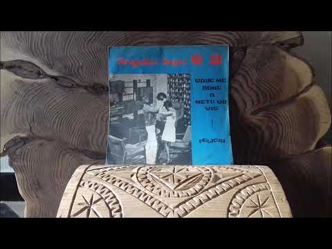 Brigadier OD -  Wome Me Bone A Metu Wo Wig Backed By The VIS A VIS Band Ghana !!! KILLER !!!