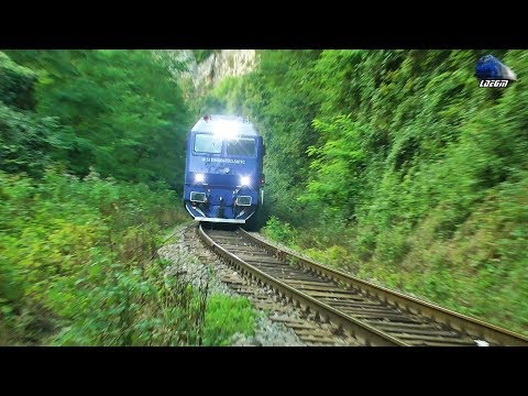 Isabella~GM 64-0950-7 & IR1932"Bihor" Oradea-Mangalia in Muntii Apuseni Mountains - 25 August 2017