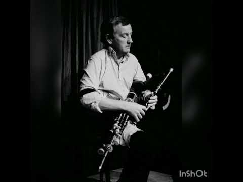 Liam O'Flynn - "Willie Clancys Reel, The Milliners Daughter" (Reels)