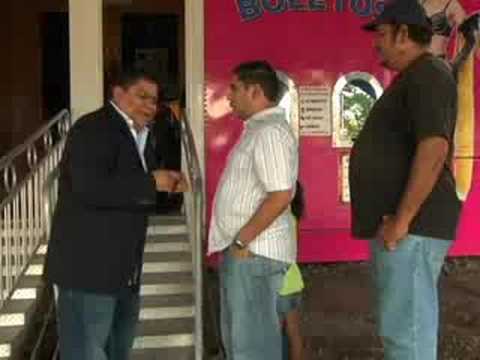 ENRIQUE FLORES DUEÑO DE CIRCO NNN23