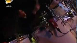 Yüksek Sadakat- Spice Up konseri- Belki Üstümüzden Bir Kuş Geçer