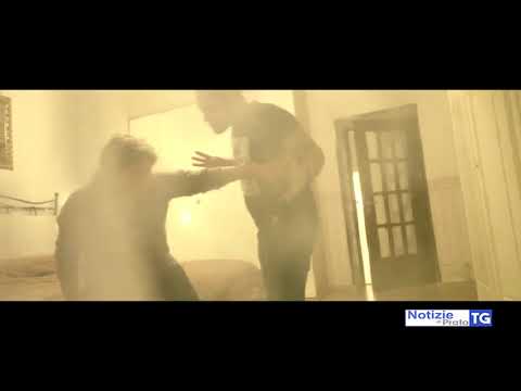 2018-02-13 PRATO - PICCHIA LA COMPAGNA ALLE POSTE, ARRESTATO