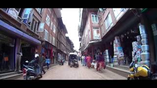 preview picture of video 'Narrow Alleys' of Bhaktapur !'