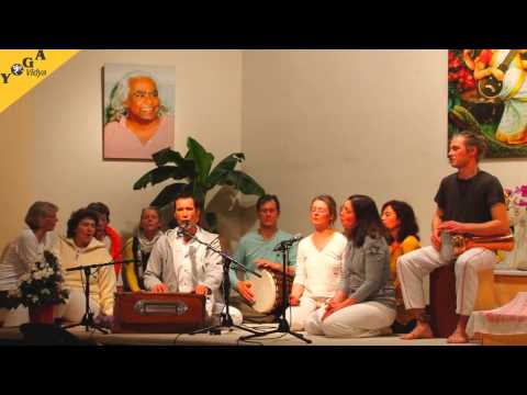 Hanumanji, Sundaram mit Seminargruppe