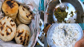 Makki ki Roti Lassi And Saag | Peshawar Street Food 🥘