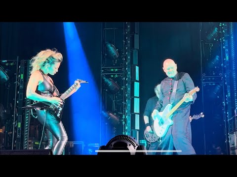 The Smashing Pumpkins -  ZOO STATION  [U2 Cover] -  Prague, Czech Republic 4 July 2024  4K 60FPS