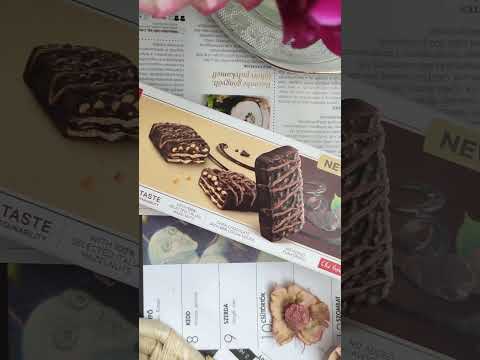 loacker dark chocolate wafer #asmr #candy #chocolate #food #cookie #milka #lindt #kinder #ferrero