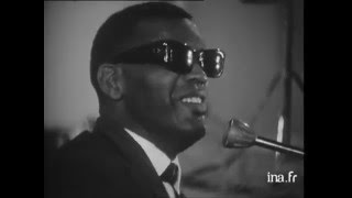 « My Bonnie lies over the ocean » par Ray Charles et les Raelettes (1961)