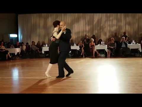 Spontaneous performance with maestro Ricardo Viqueira