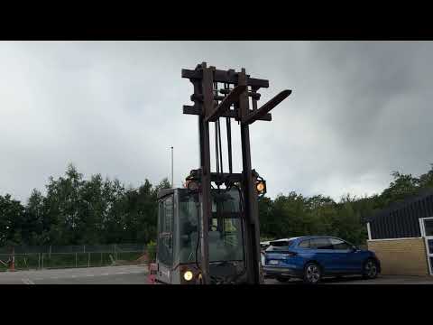 Video: Kalmar DCD556 gaffeltruck 1