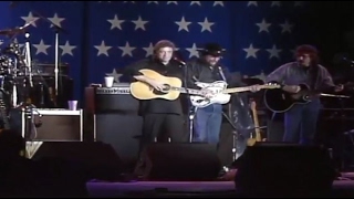 Johnny Cash And Waylon Jennings - Folsom Prison Blues 1985