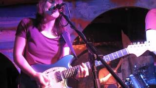Mammoth Penguins - Strength In My Legs (Live @ The Shacklewell Arms, London, 01/08/15)
