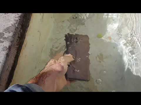 Huawei Mate 10 Pro - Waterproof test!