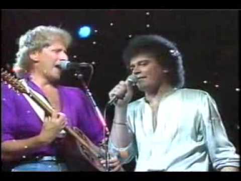 Air Supply in Hawaii - Even the nights are better 1983 + English subtitles