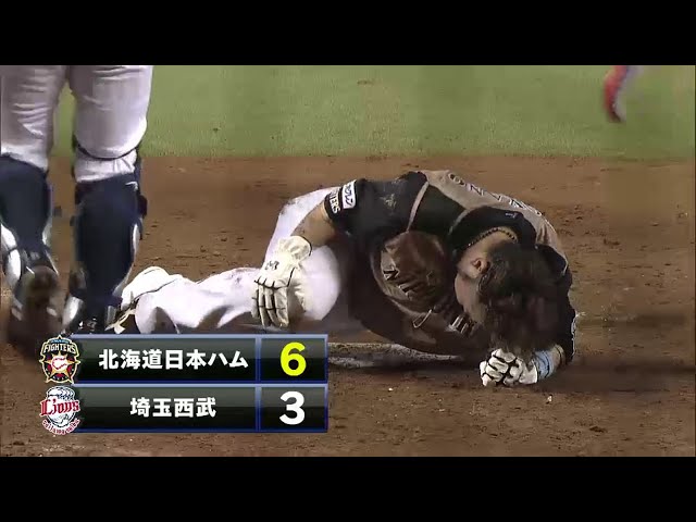 4回表 ファイターズ小谷野が気迫の本塁突入も…右ひざ痛め途中交代  2014/5/1 L-F