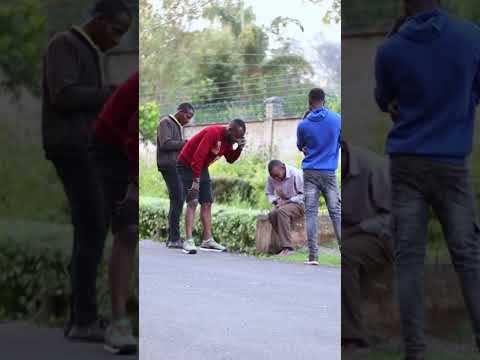 Hebu Lia, Jifanye Uko Kwa Mazishi