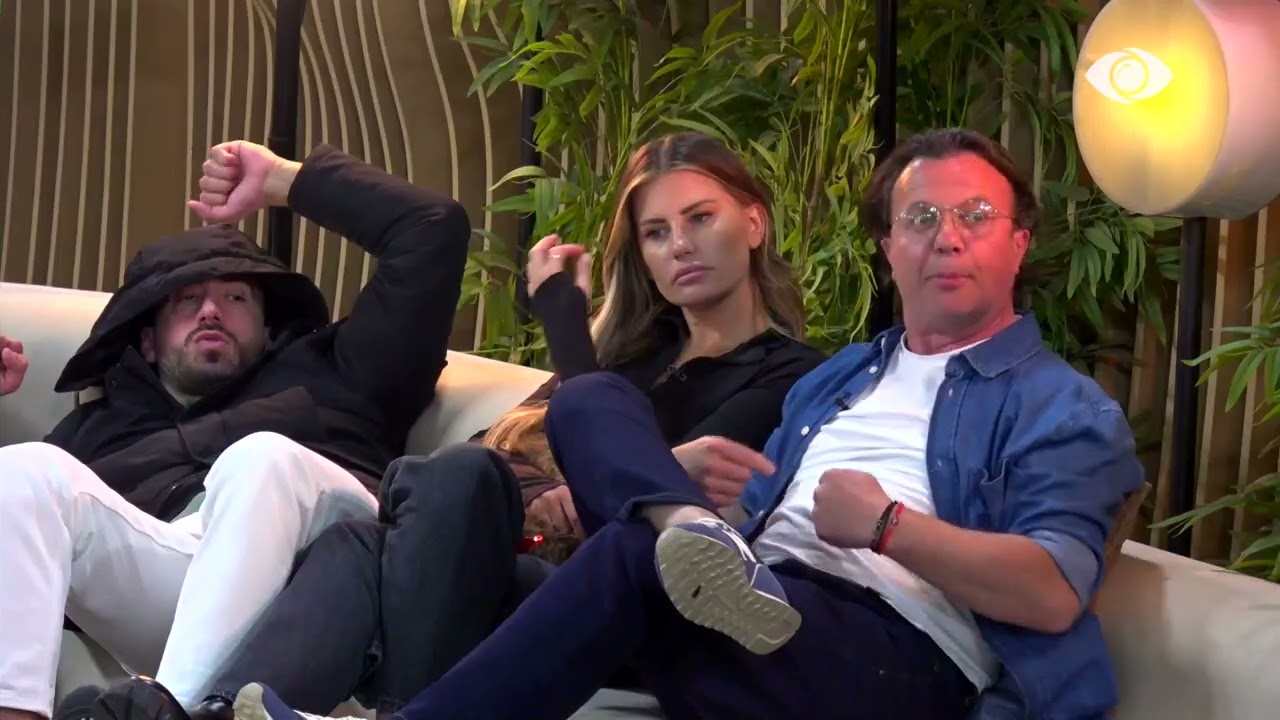 “Je sjellë si adoleshent”/ Diskutim mes Rozanës dhe Laertit