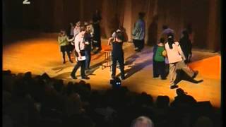 Bobby McFerrin Walking on the beat